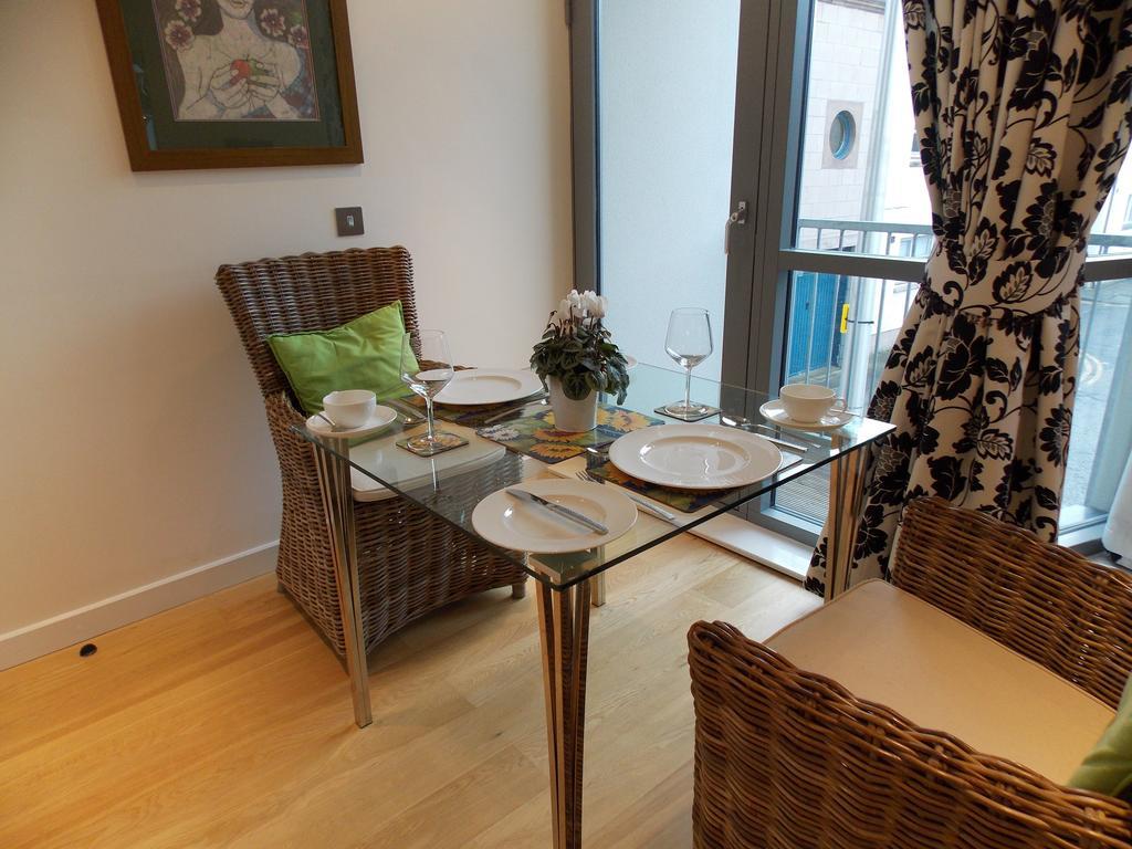 Violet Bank Apartment New Town Edinburgh Oda fotoğraf